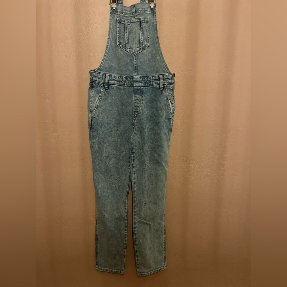 Old navy overalls size 4